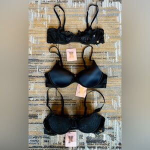 THREE Womens FENTY Savage Black Bras 36B Lace Padded NWT Rihanna Caviar Lingerie